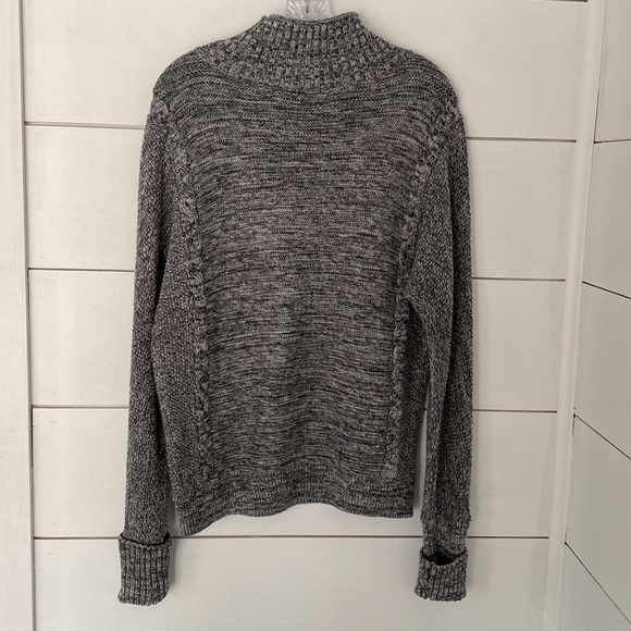 GAP sweater. NWT - Picture 5 of 6